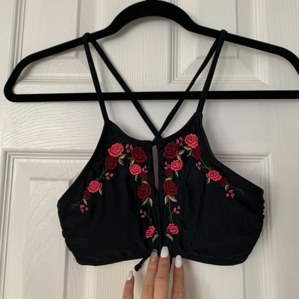 women’s halter swim suit top